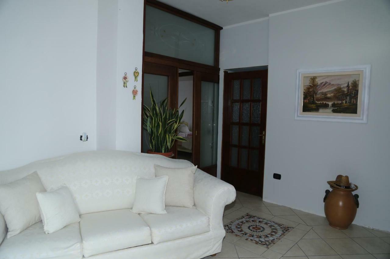 B&B Maison Blanche Pompeya Exterior foto