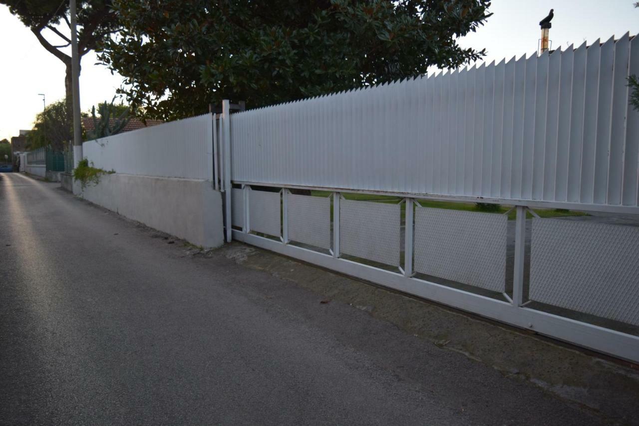 B&B Maison Blanche Pompeya Exterior foto